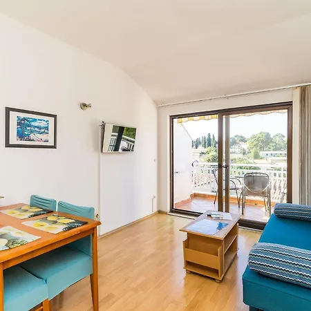 Princ Hrvoje- One-bedroom With Balcony- 1 *