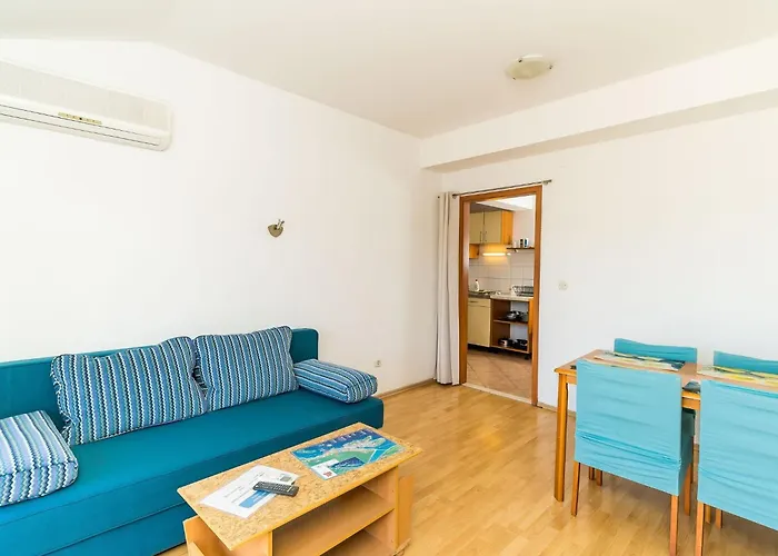 Princ Hrvoje- One-bedroom With Balcony- 1